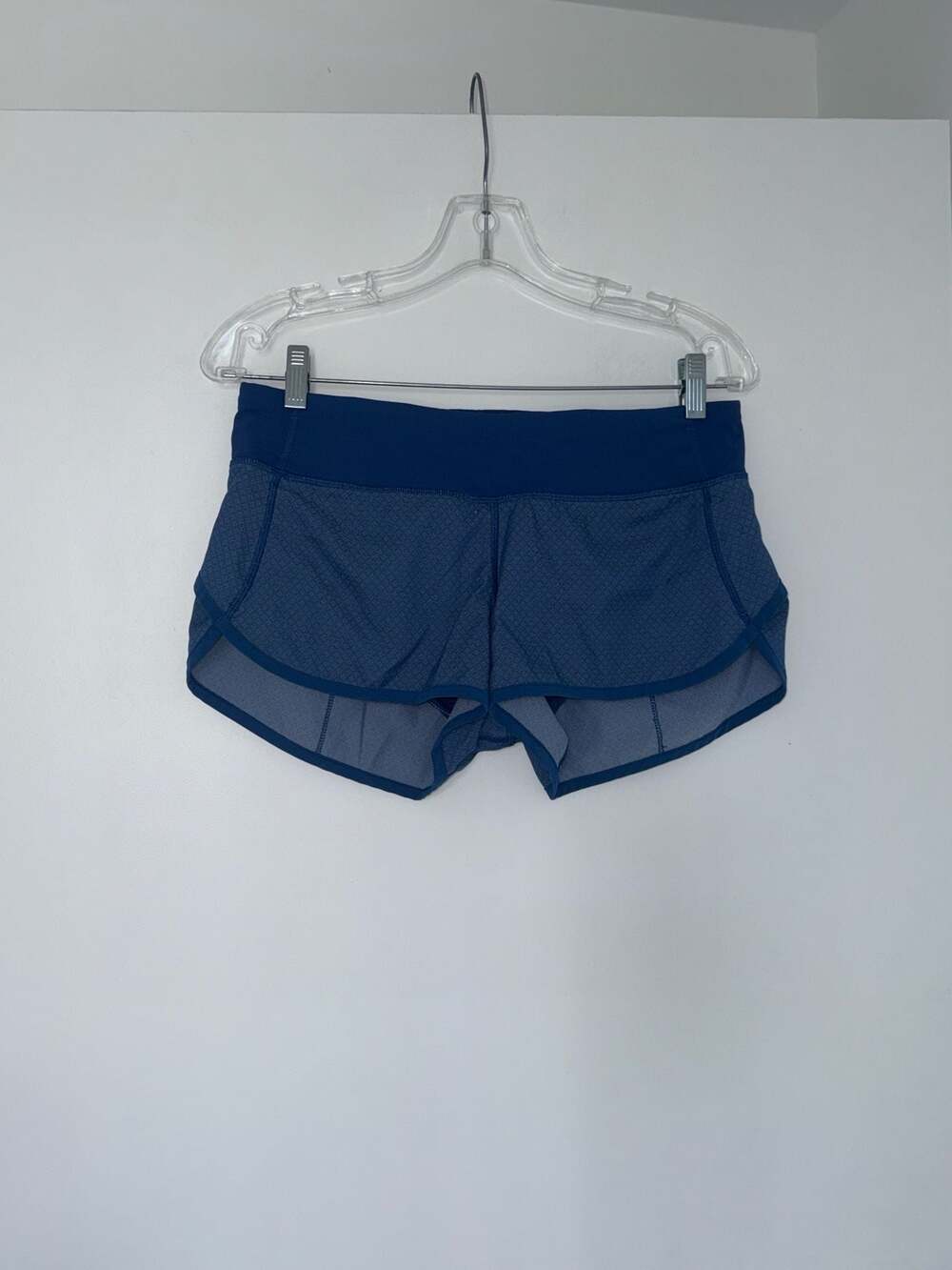 Lululemon Speed Running Shorts in Rugged Blue Diamond Dot Pattern